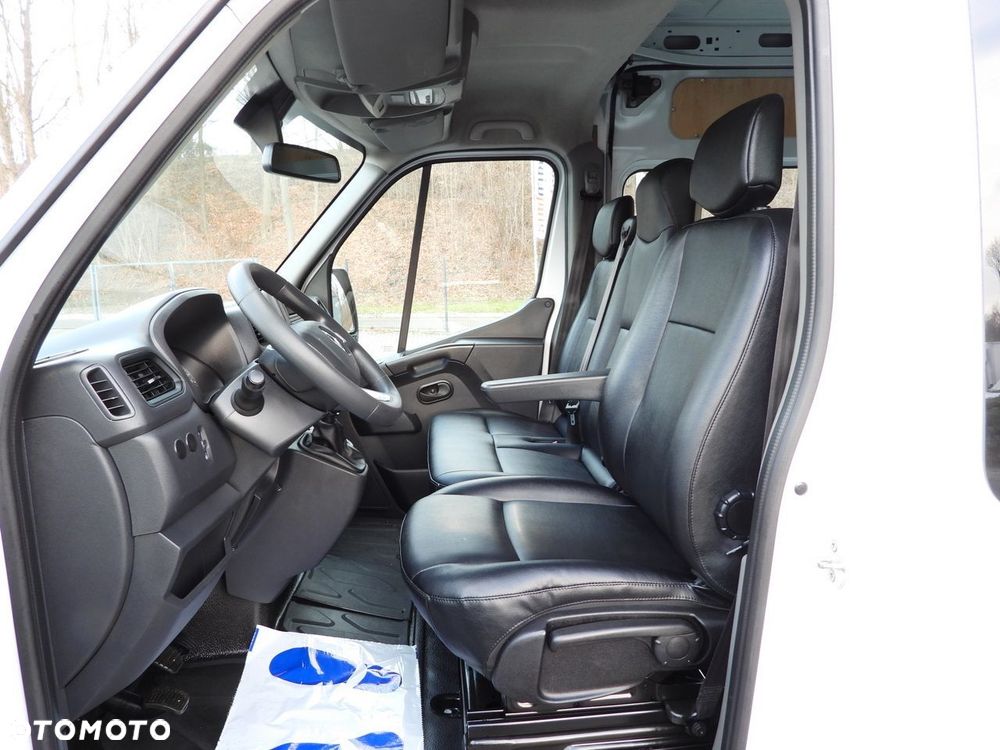 Renault MASTER FURGON BRYGADÓWKA 7 MIEJSC TEMPOMAT LEDY KLIMATYZACJA  145KM - 23