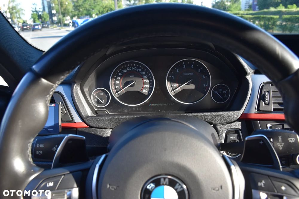 BMW Seria 3 328i Sport-Aut Sport Line - 13