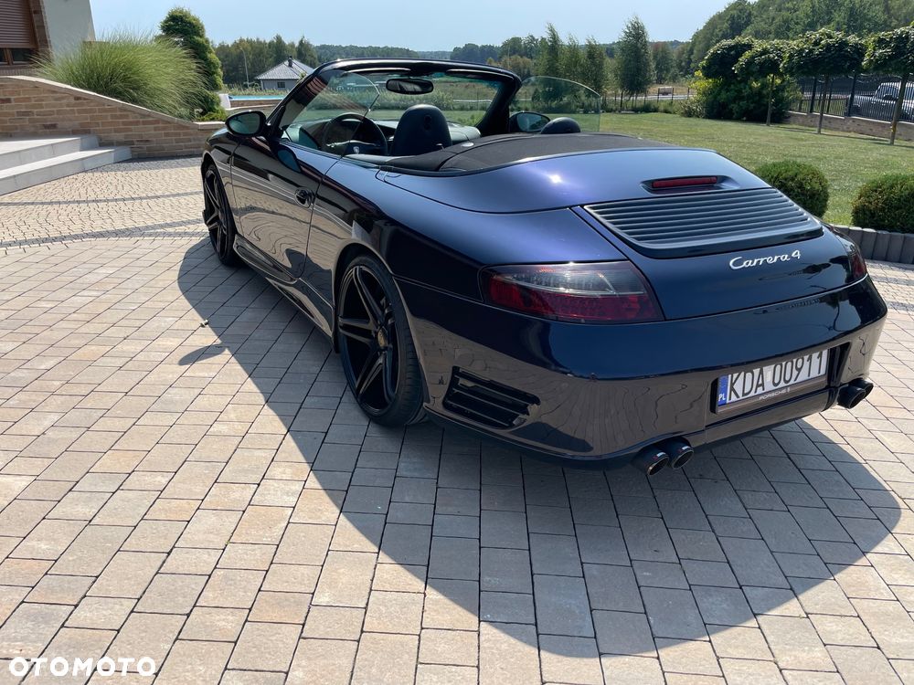 Porsche 911 - 4