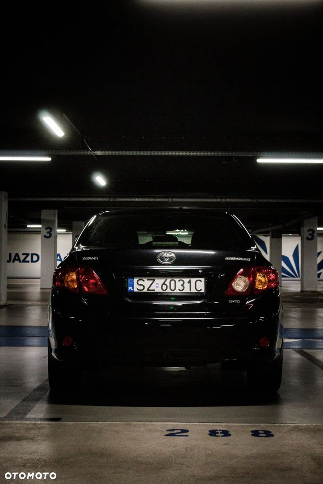 Toyota Corolla 1.4 D-4D Luna - 3