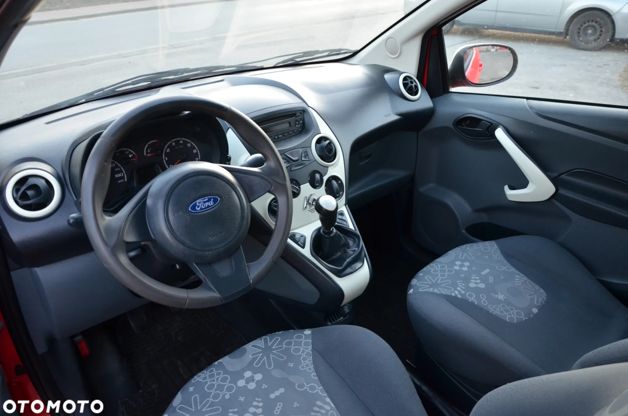 Ford KA 1.2 Ambiente - 9