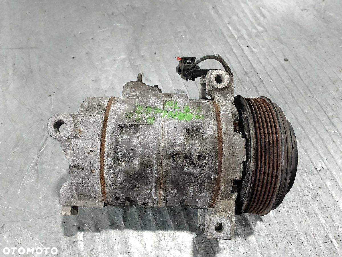 POMPA, SPRĘŻARKA KLIMATYZACJI JEEP WRANGLER 55111401AE 2.8 CRD - 2
