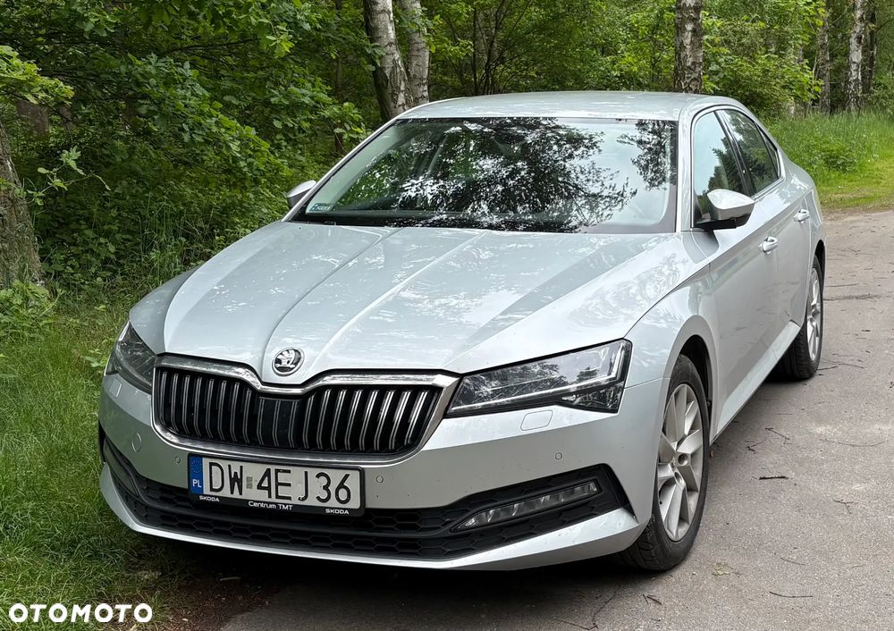 Skoda Superb 2.0 TDI Ambition DSG - 2