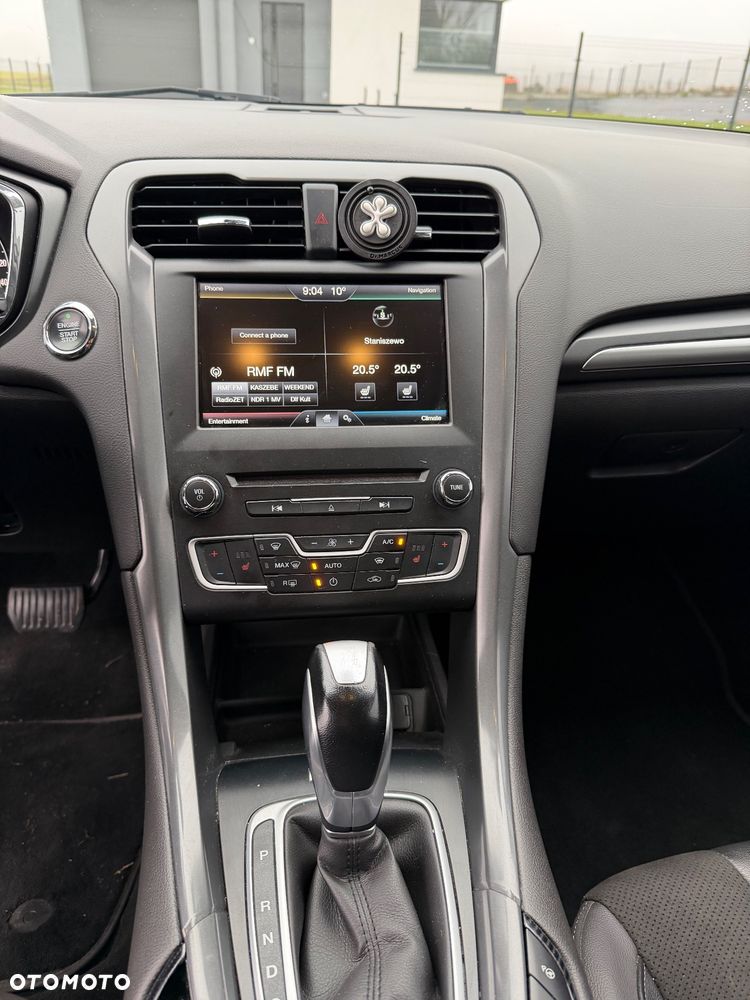 Ford Mondeo 2.0 TDCi Titanium PowerShift - 16