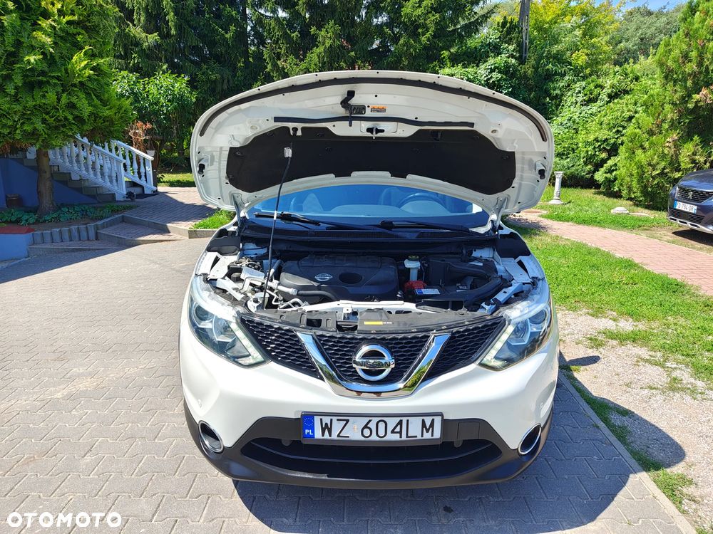 Nissan Qashqai 1.5 dCi N-Connecta - 32