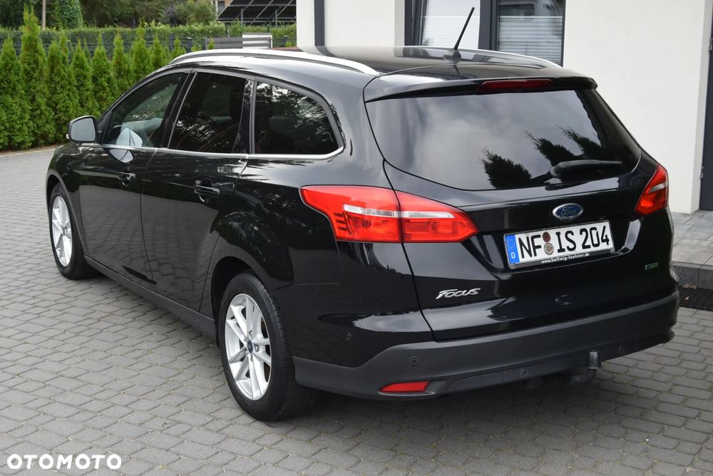 Ford Focus 1.0 EcoBoost Titanium Business - 12