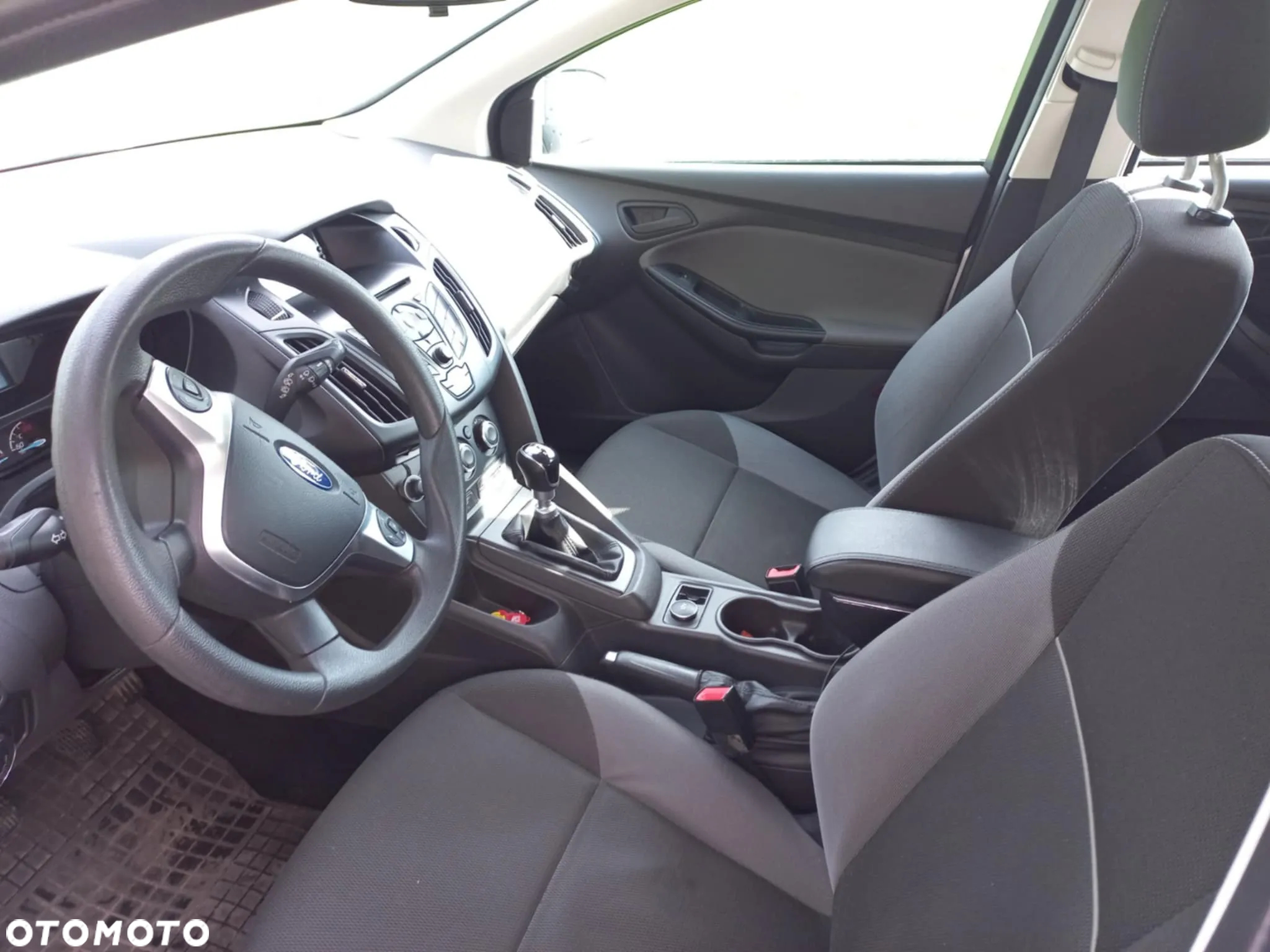 Ford Focus - 14