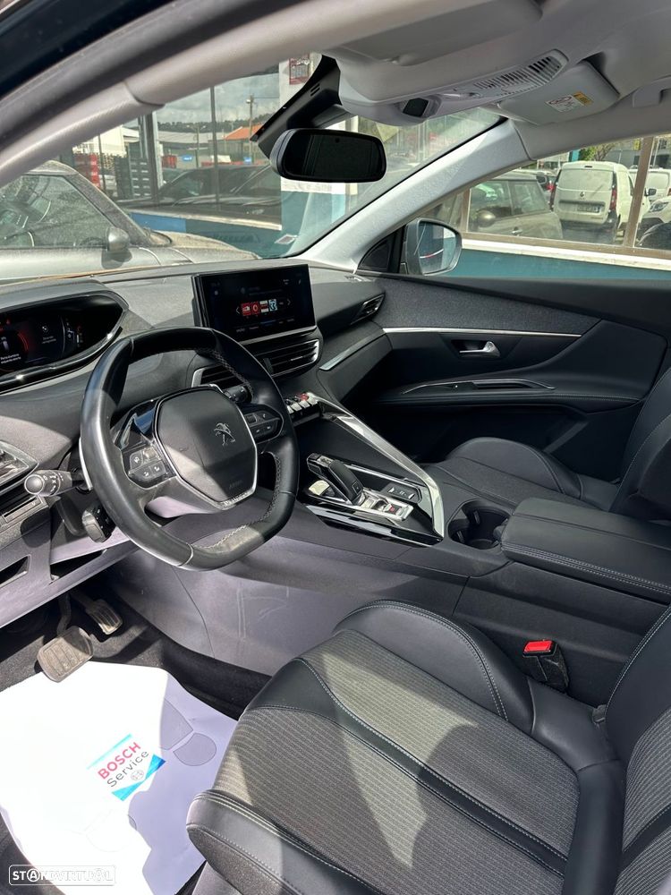 Peugeot 5008 1.5 BlueHDi Allure Pack EAT8 - 10