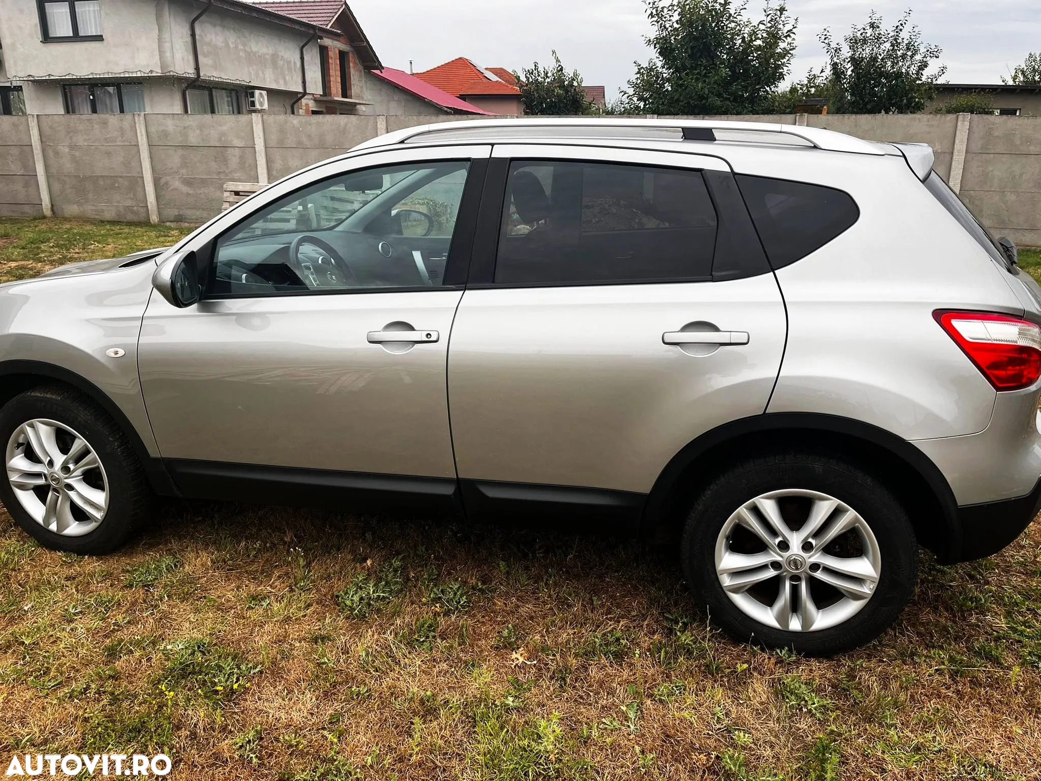 Nissan Qashqai - 4