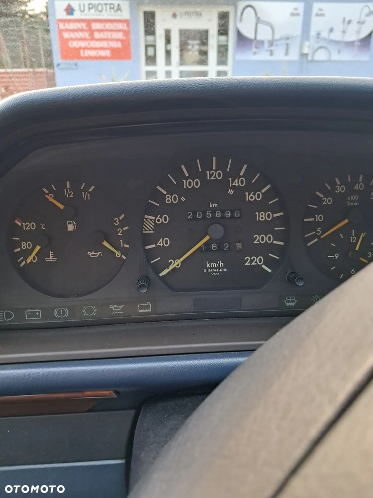 Mercedes-Benz W124 (1984-1993) - 3