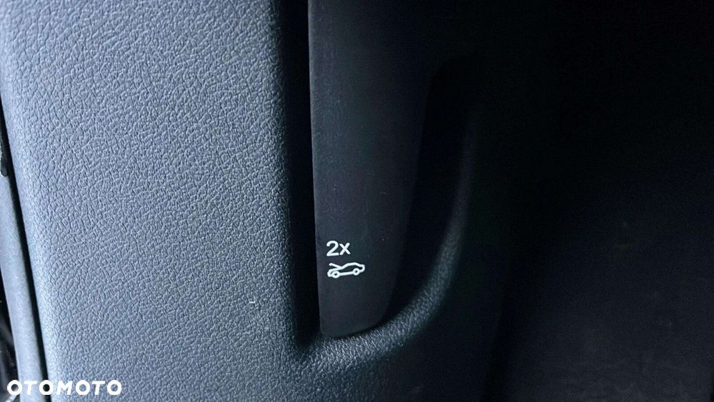 Mercedes-Benz CLA - 22