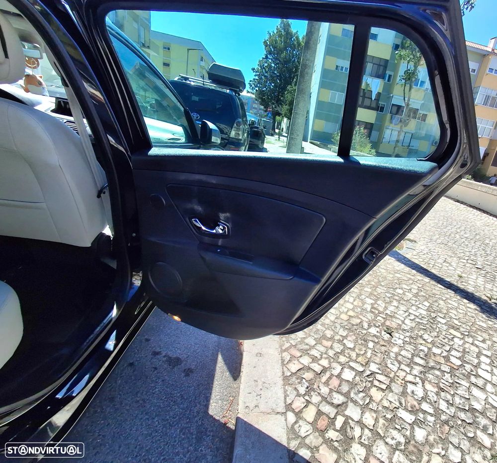 Renault Mégane 1.5 dCi Bose Edition SS - 10