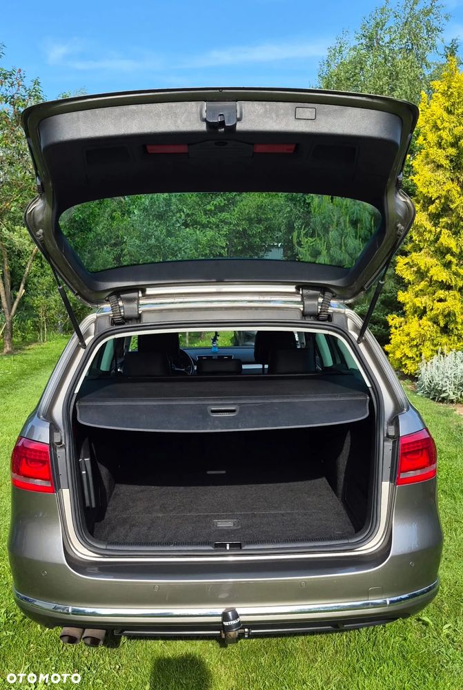 Volkswagen Passat 2.0 TDI Highline DSG - 14