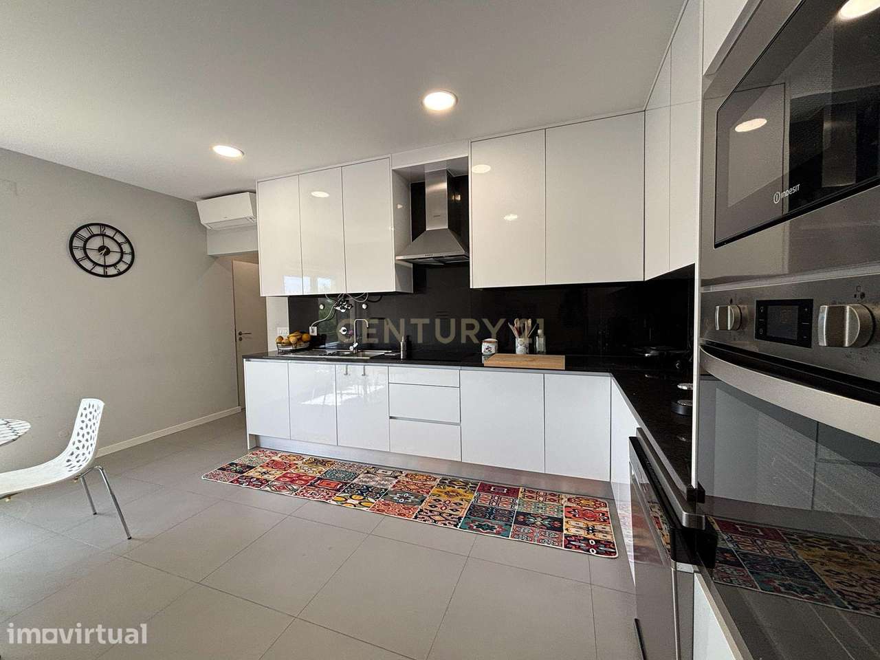 Apartamento T3 e garagem fechada em Torres Novas - 165m2 de área bruta - Grande imagem: 2/26