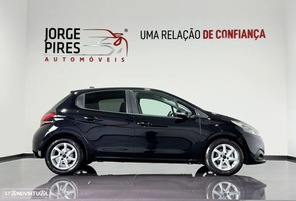 Peugeot 208 1.6 BlueHDi Style - 12