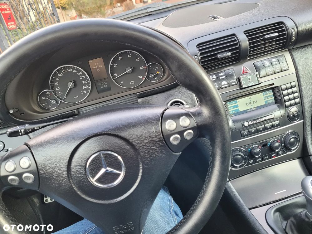 Mercedes-Benz Klasa C 230 Kompressor Sportcoupe - 19