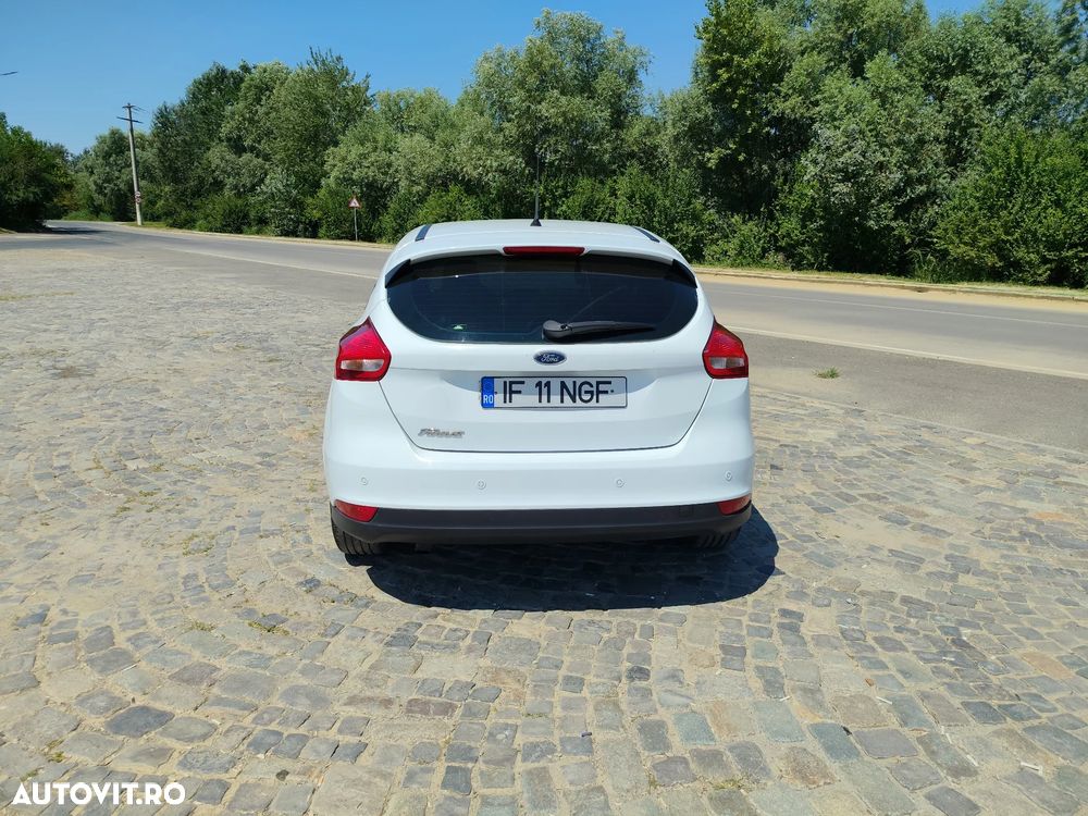 Ford Focus 1.6 TDCI DPF Trend - 3