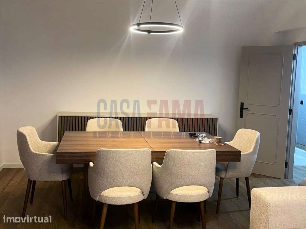 Apartamento T3 Totalmente Remodelado e Mobilado no Coração de Portimão - Grande imagem: 3/19