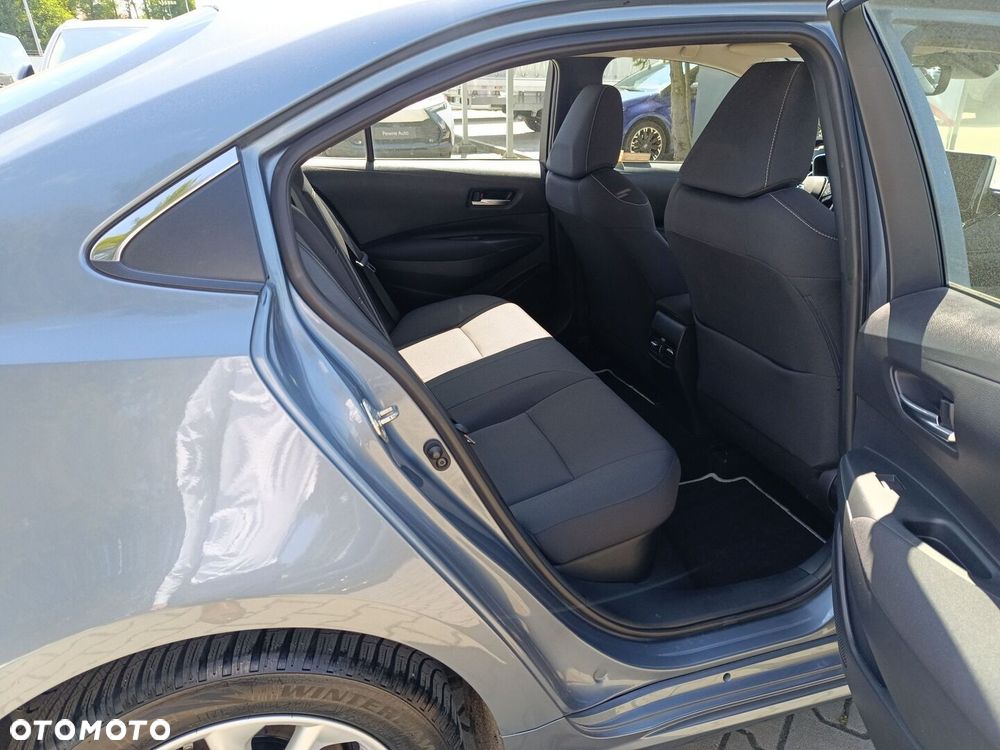 Toyota Corolla 1.8 Hybrid Comfort - 10