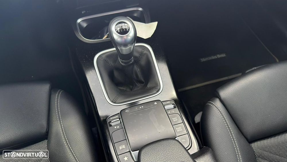 Mercedes-Benz A 180 d Business Solutions - 11