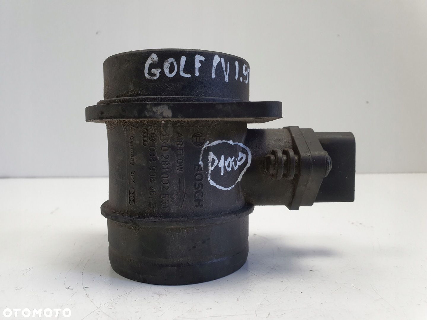 VW Golf V 1.9 TDI PRZEPŁYWOMIERZ POWIETRZA 0281002531 038906461B - 1