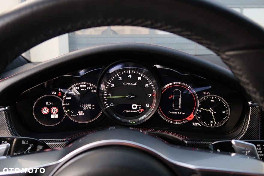 Porsche Panamera Turbo S E-Hybrid GPF - 28