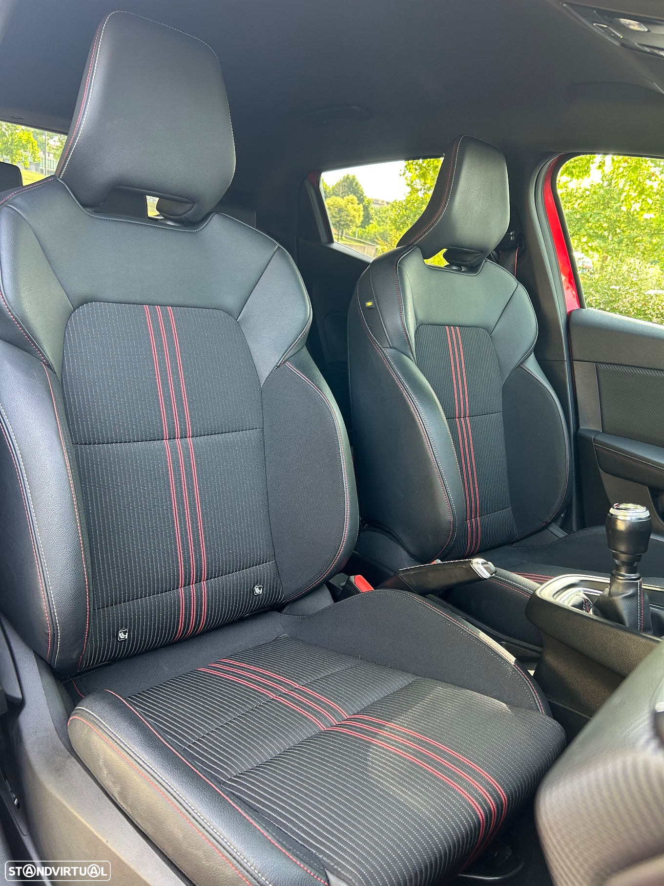 Renault Clio 1.0 TCe RS Line - 14