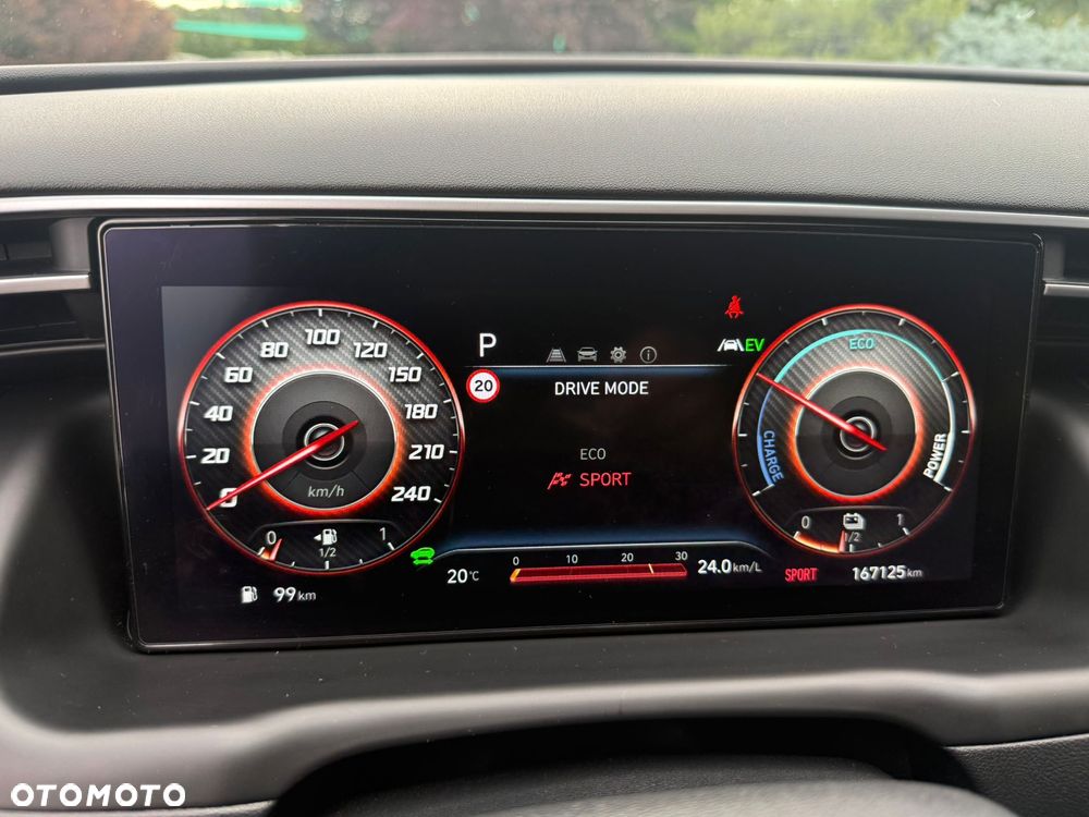 Hyundai Tucson - 11