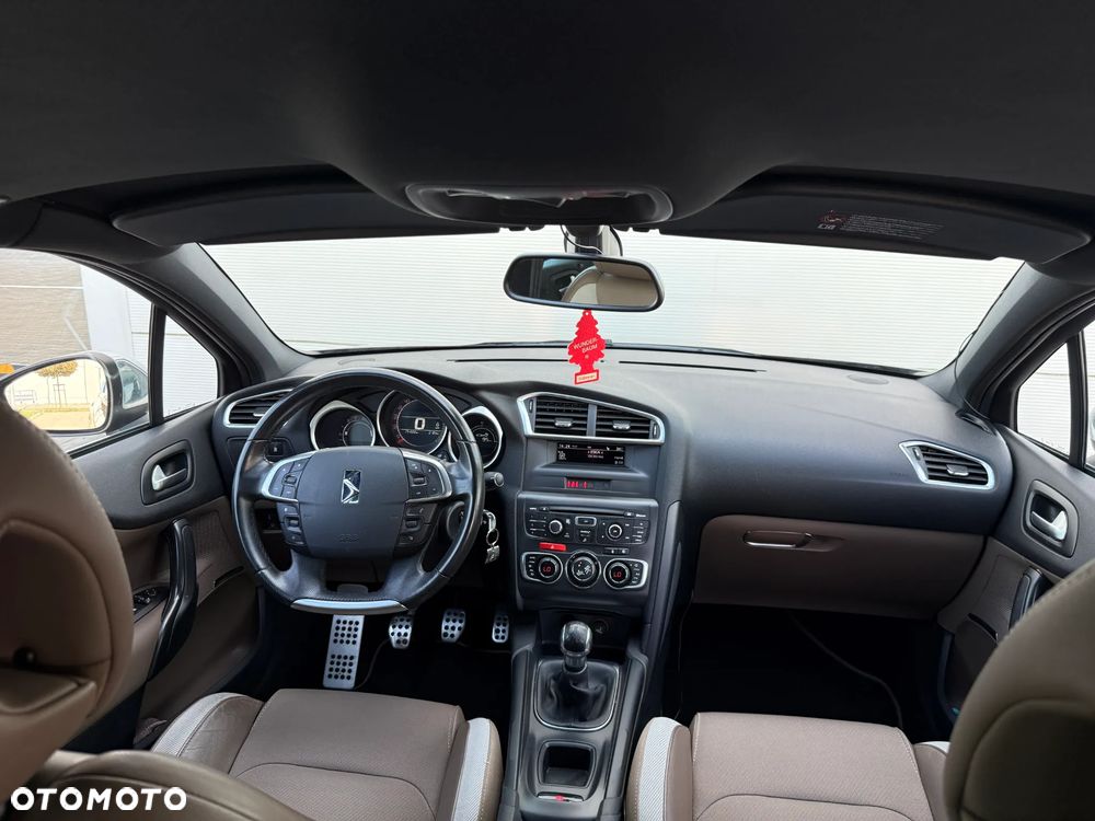 Citroën DS4 1.6 VTi SoChic - 12