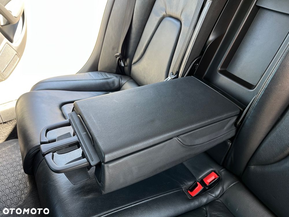 Audi A4 Allroad 3.0 TDI DPF S tronic - 17
