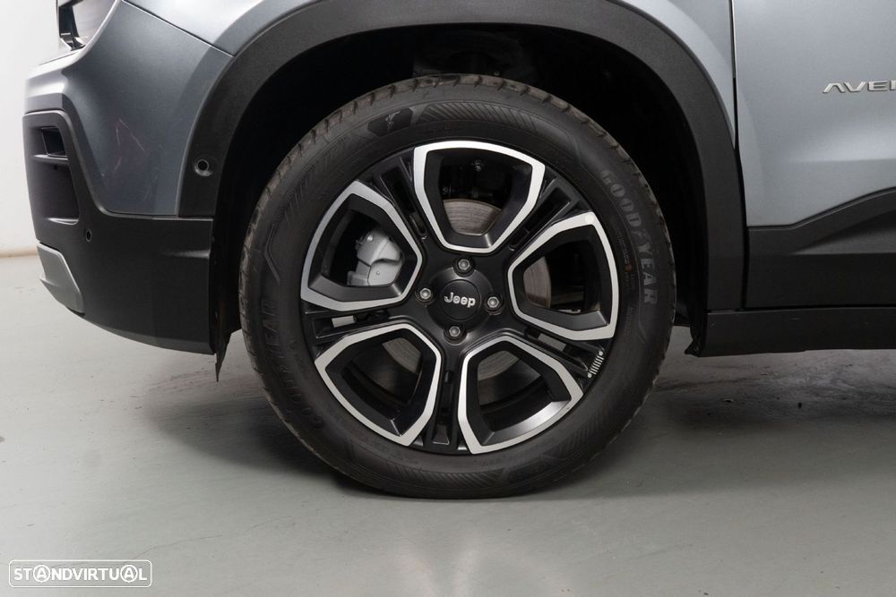 Jeep Avenger 54 kWh Summit - 19
