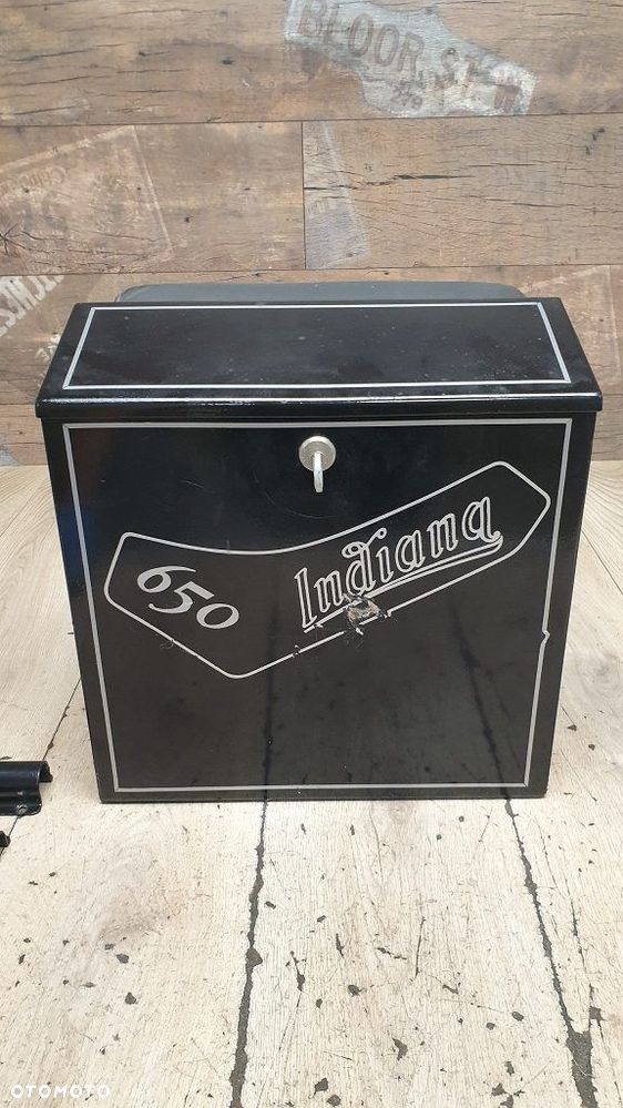 Kufer centralny z oparciem pasażera - 2