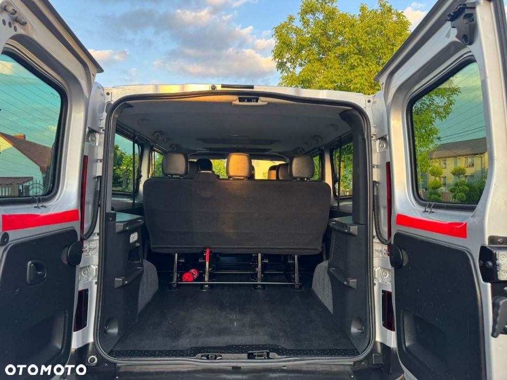 Renault Trafic - 38