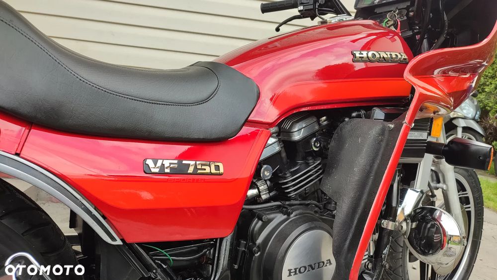 Honda VF - 5