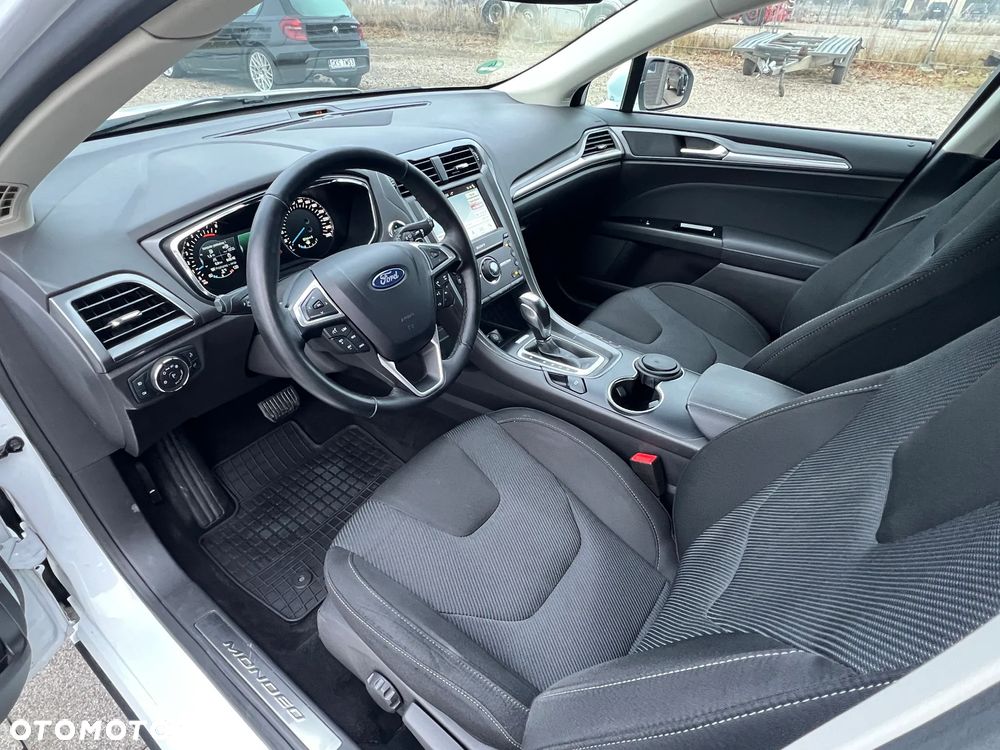 Ford Mondeo SW 2.0 EcoBoost Business Edition - 14