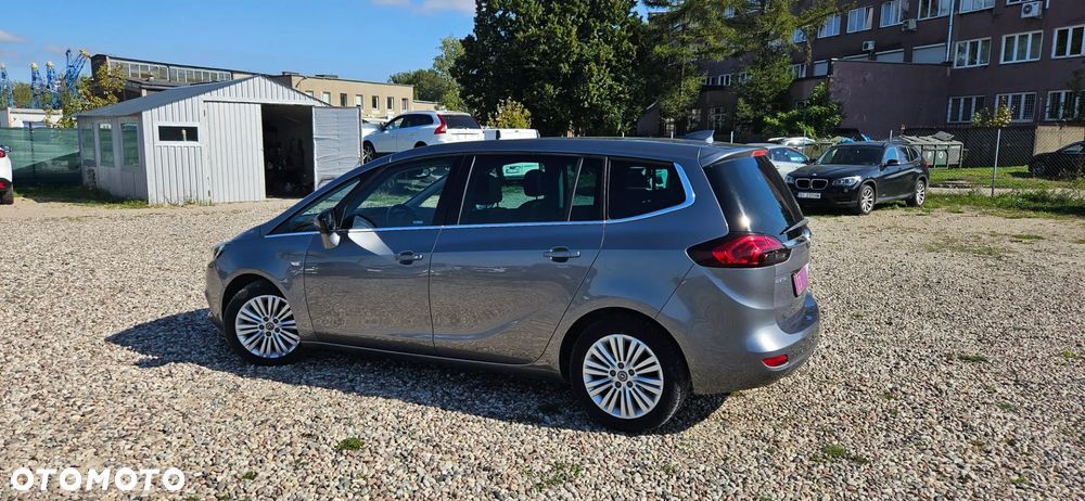 Opel Zafira 1.4 T Cosmo - 11