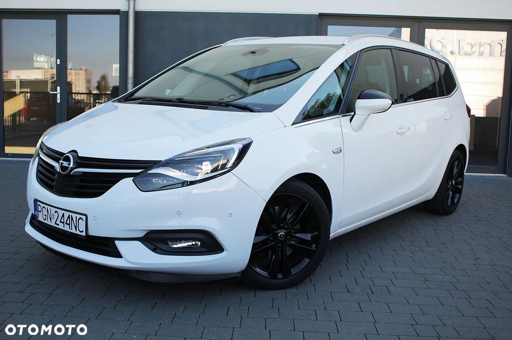 Opel Zafira 2.0 D (CDTI ecoFLEX) Start/Stop Business Innovation - 1