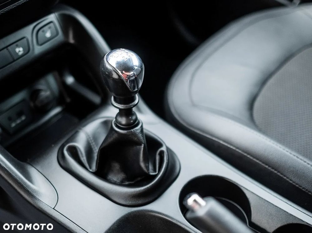 Hyundai ix35 1.7 CRDi 2WD Comfort - 23