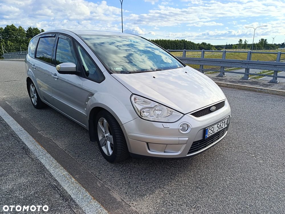 Ford S-Max 2.0 TDCi Ambiente - 32