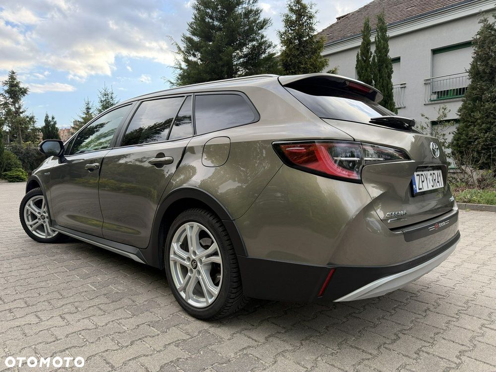Toyota Corolla 1.8 Hybrid Trek - 4