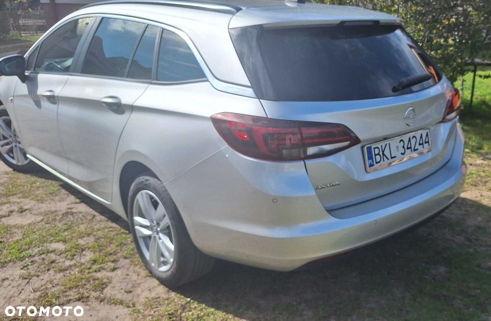 Opel Astra - 4