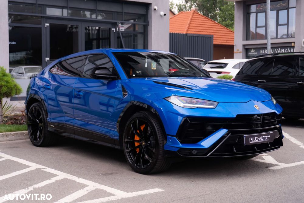 Lamborghini URUS - 3