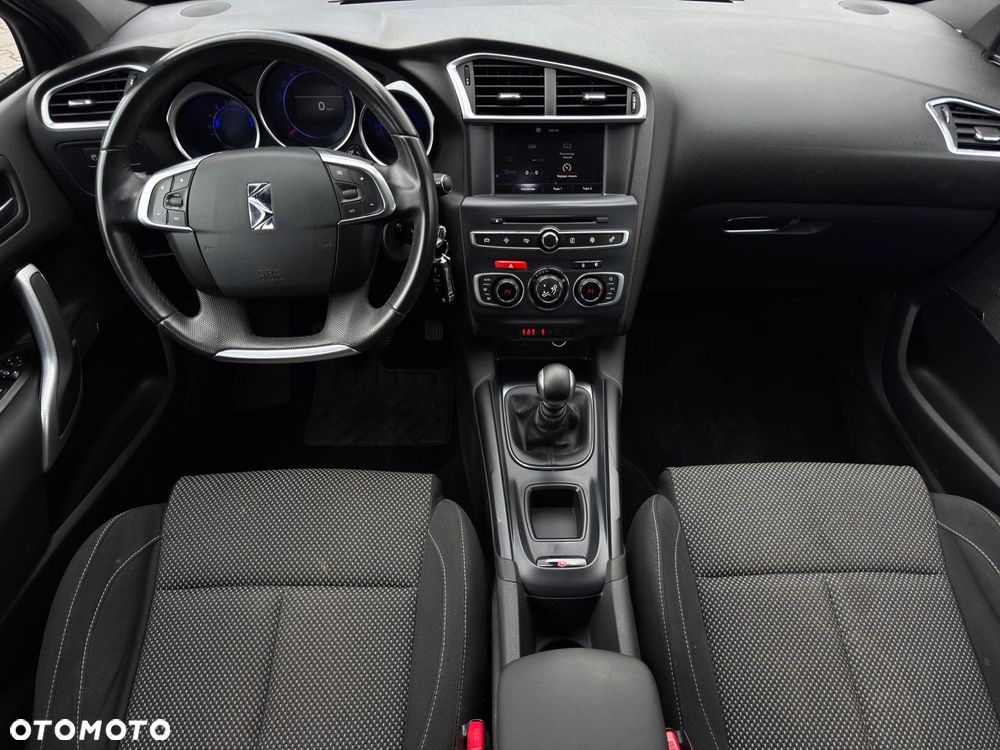DS Automobiles DS 4 Crossback - 9