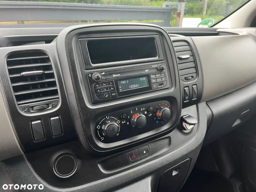 Renault TRAFIC - 19