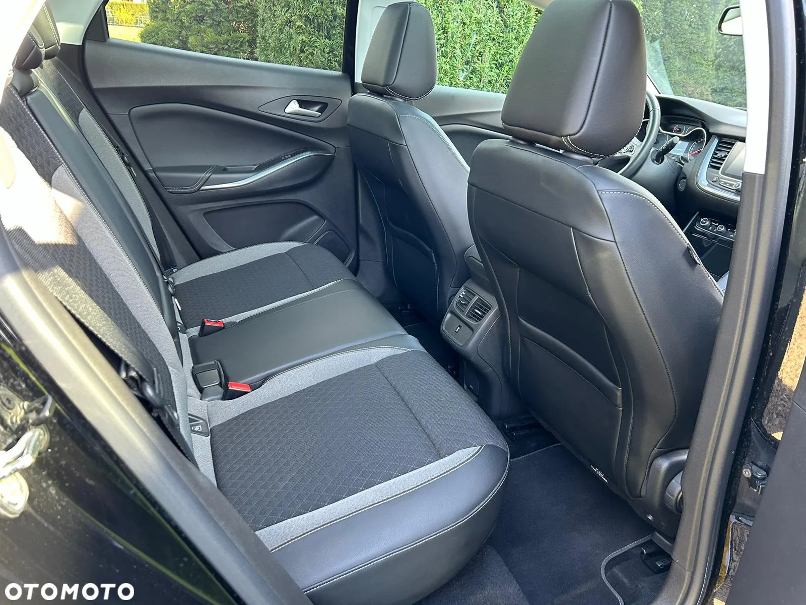 Opel Grandland X 1.6 D Start/Stop Edition - 21