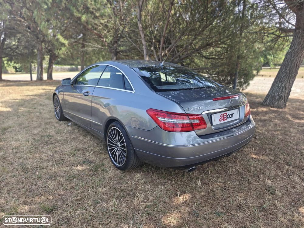 Mercedes-Benz E 220 CDi Avantgarde BlueEfficiency - 10