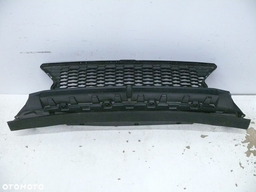 KRATKA ZDERZAKA PRZEDNIEGO HONDA JAZZ IV 2018 LIFT - 1