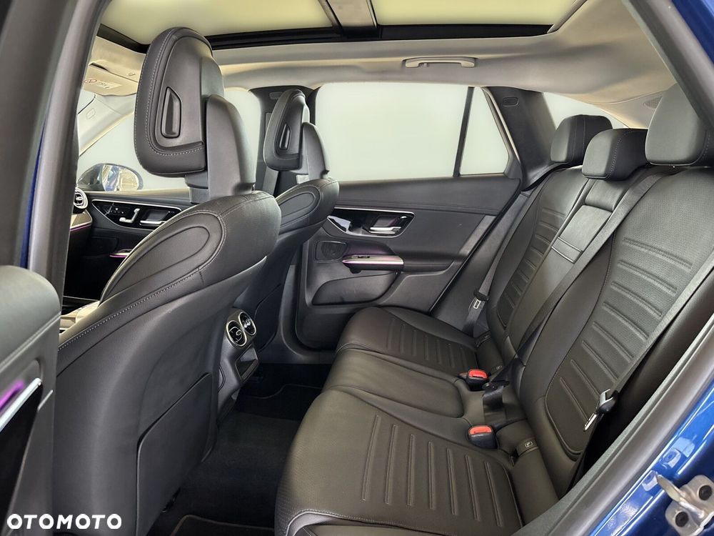 Mercedes-Benz GLC - 24