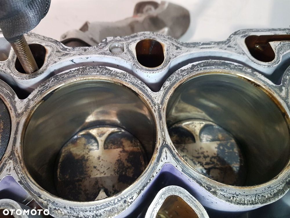 DÓŁ SILNIKA BMW E87 E90 E91 1.6i 16V N45B16AB - 8