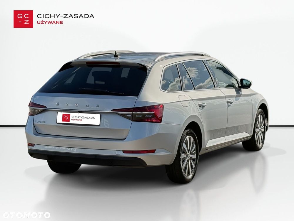 Skoda Superb 2.0 TDI SCR Style DSG - 6